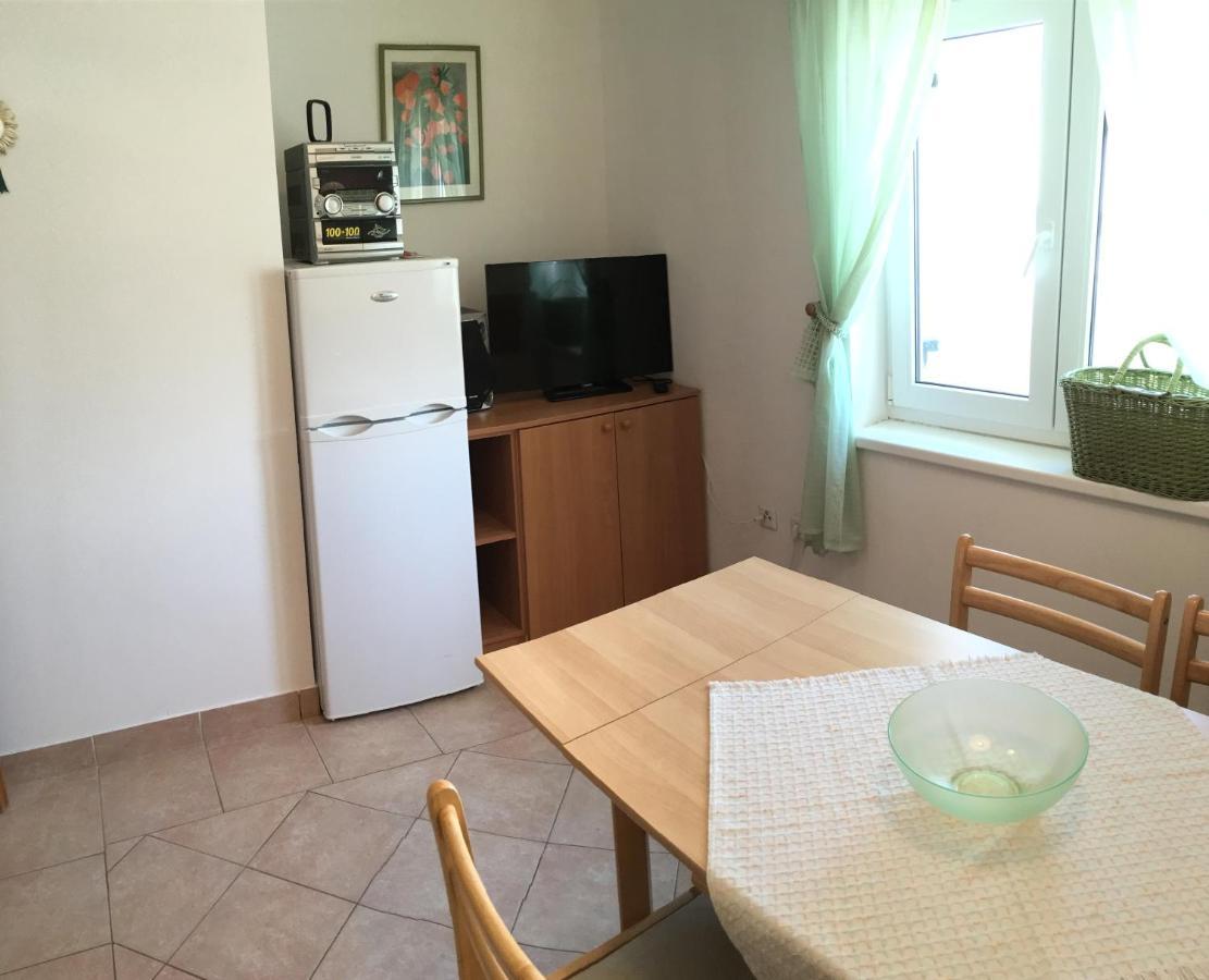 Apartments Tatjana Pag Szoba fotó