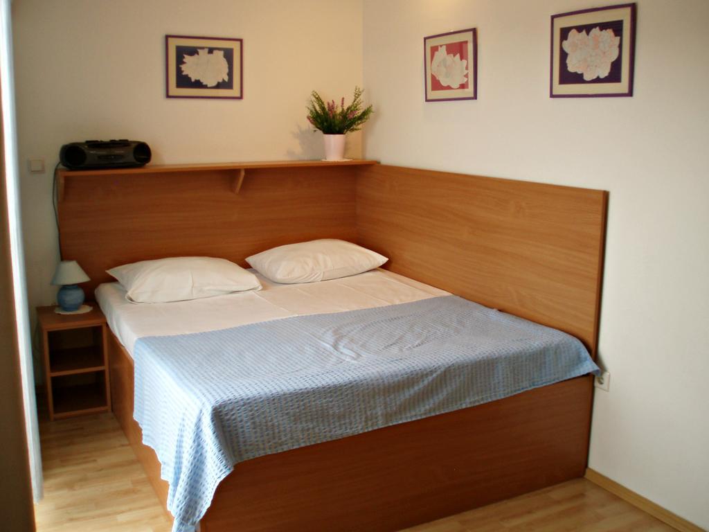 Apartments Tatjana Pag Kültér fotó