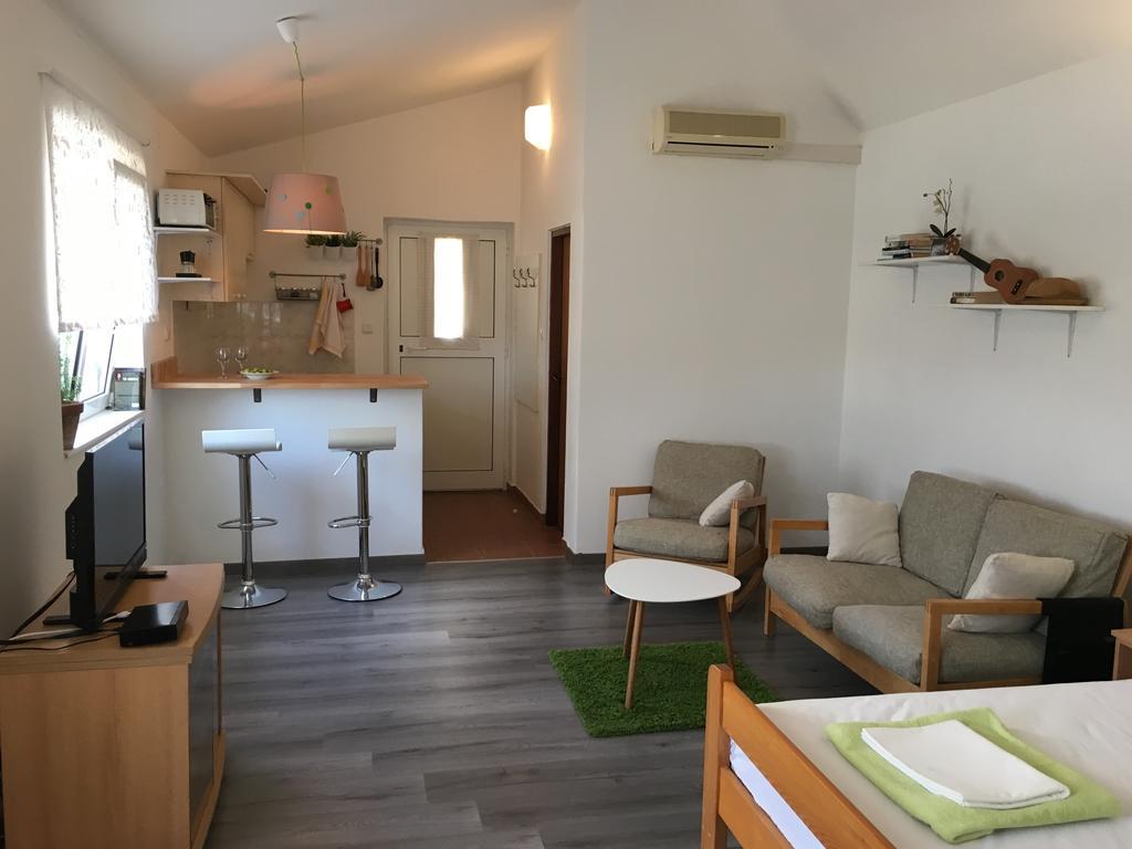 Apartments Tatjana Pag Kültér fotó