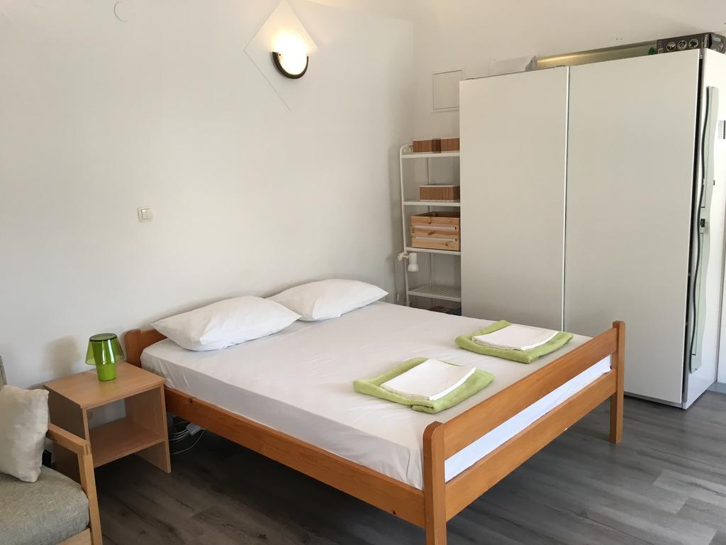Apartments Tatjana Pag Kültér fotó